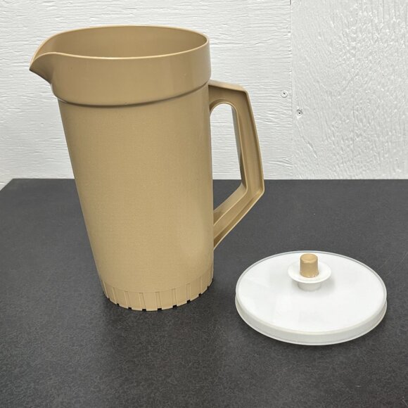 Tupperware Juice Pitcher #800-5 Vintage Beige 1980s - Picture 3 of 9